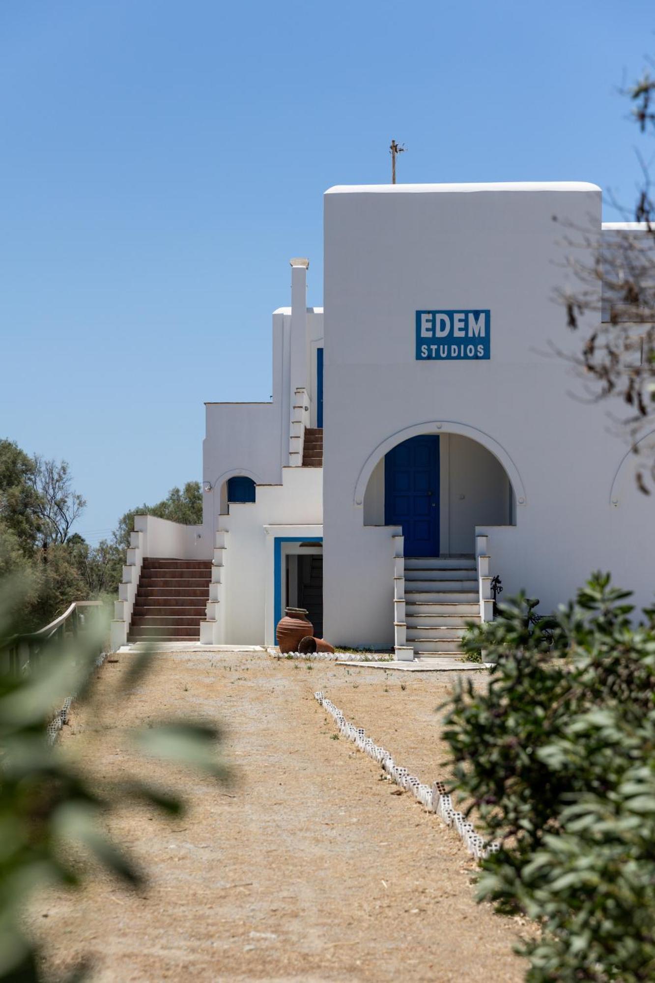 Naxos Edem Studios & Apartments Naxos City Dış mekan fotoğraf